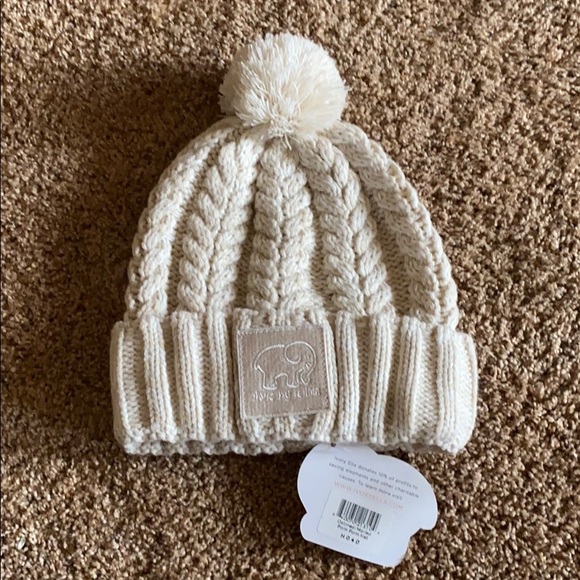 ivory ella Accessories - Ivory Ella stocking hat. NWT